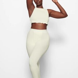 Skims Cotton Rib Ultra Cropped Tank in Bone Sz 3X NWT